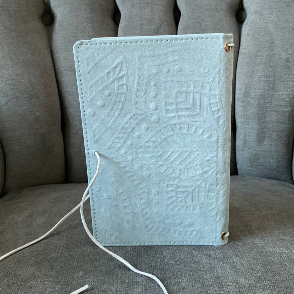 Create Calm Journal Folder - Picture 4 of 7